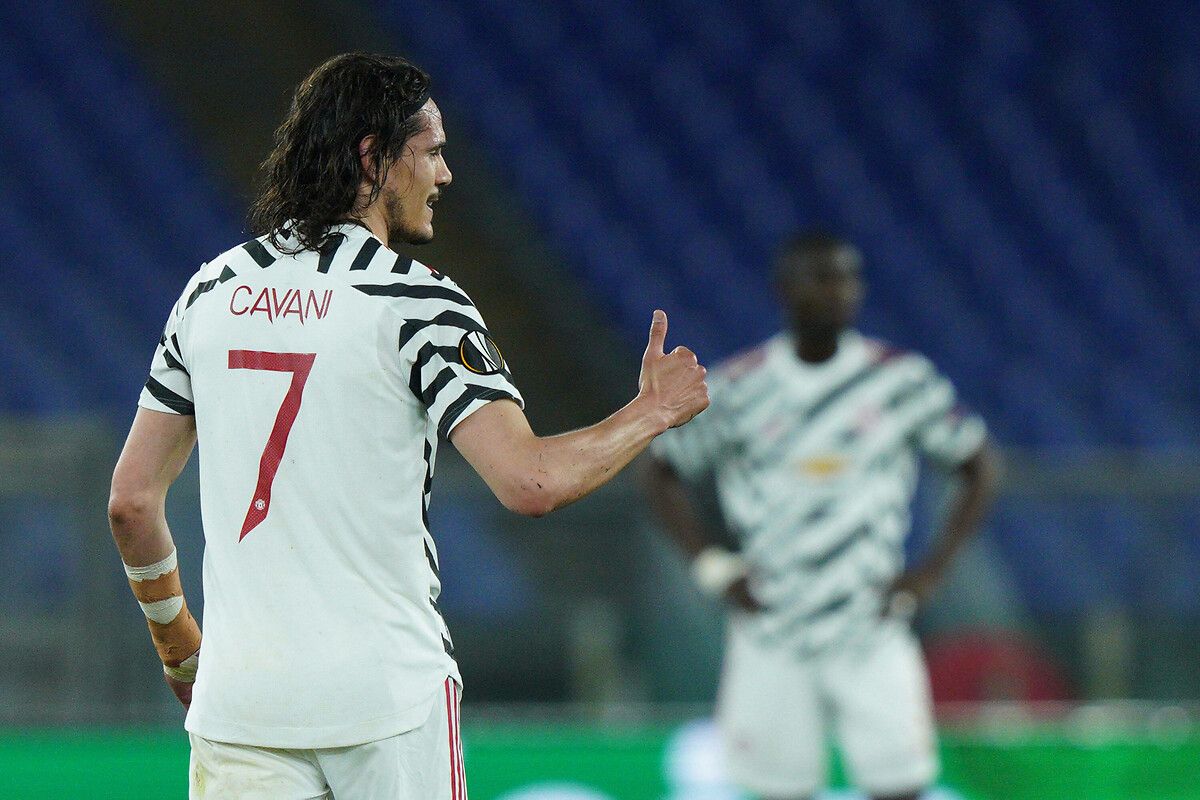 Uruguaylı forvet Edinson Cavani'nin menajeri Fenerbahçe için İstanbul'da iddiası 12