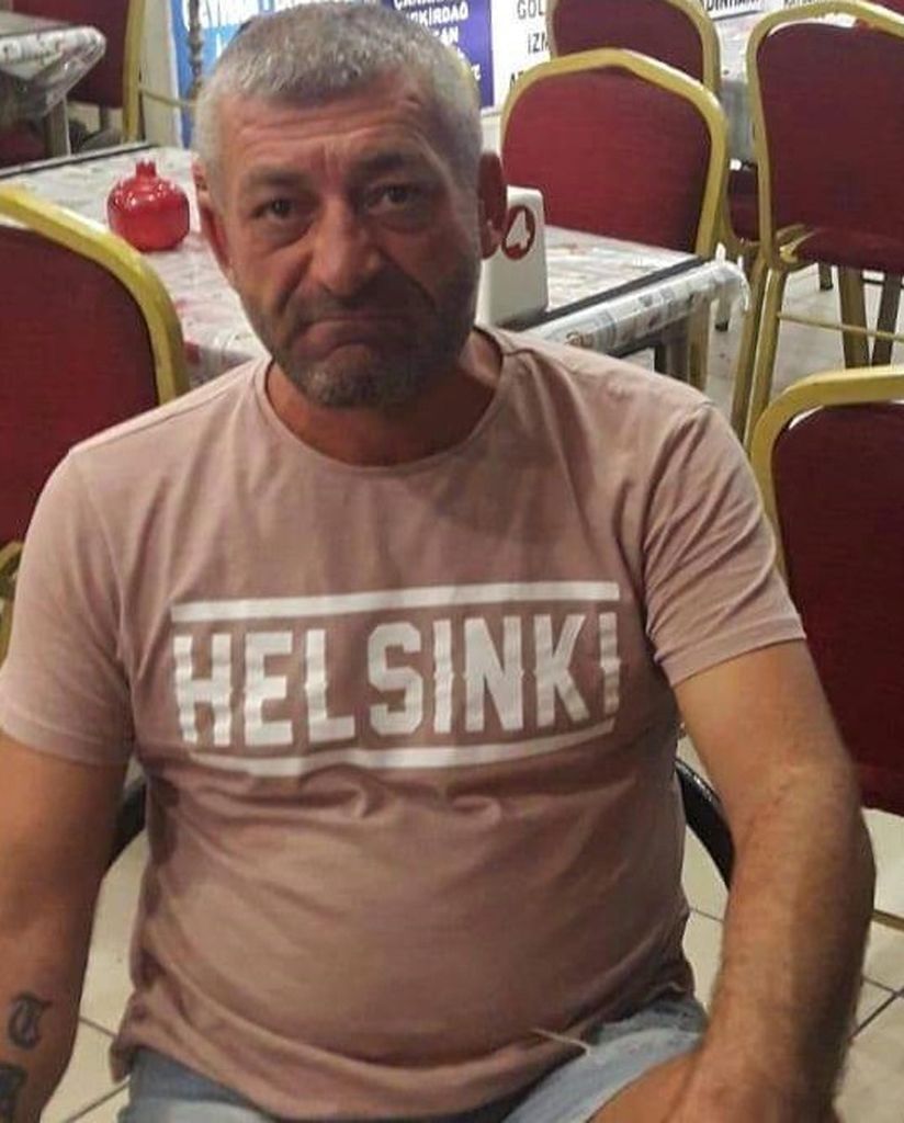 Vurulup, üzerine asit dökülerek yakılmıştı! Babası mezarına elleriyle toprak attı 11