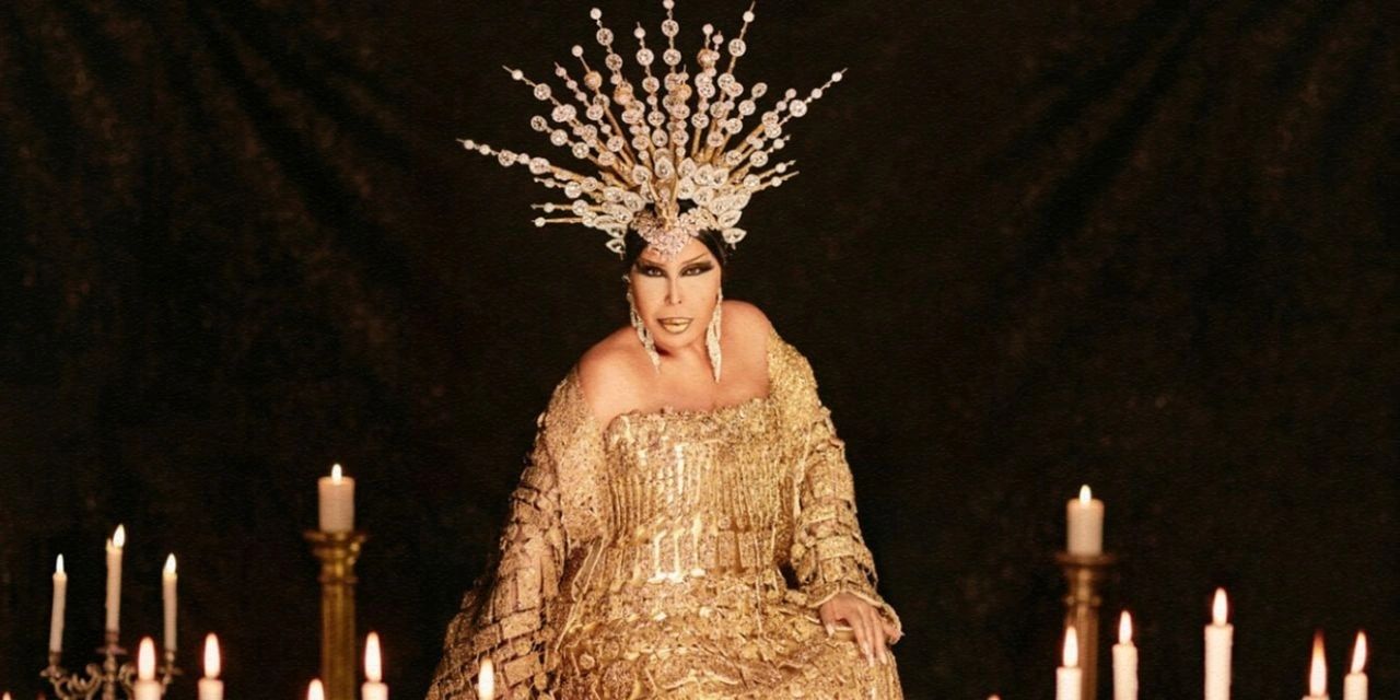 Bülent Ersoy Mezarı Başında Okunacak Şarkıyı Açıkladı! Diva'nın Vasiyetine Kimse İnanamadı 9