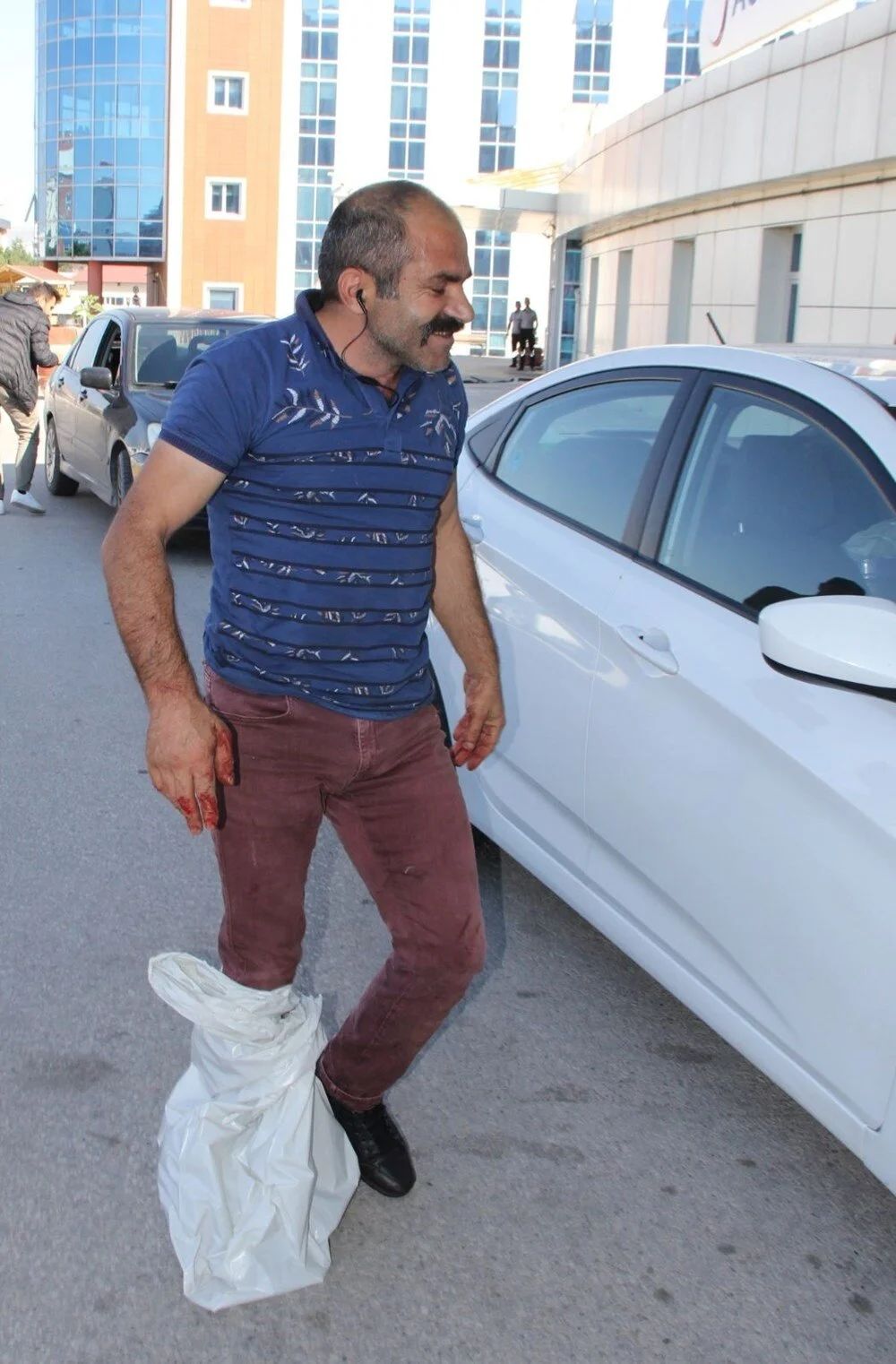 Bir bayram klasiği: Acemi kasaplar acil servislere akın etti! 4