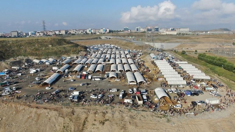 Kurbanlıklarını alan yol kenarına koştu: Kaçak kesim yapanlara ceza yağdı! 6