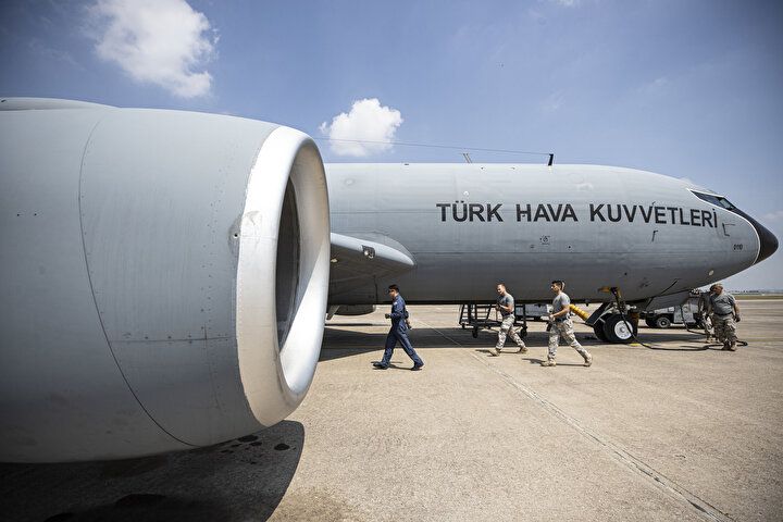 TSK'nın yakıt gücü: Havada Yakıt İkmal Filo Komutanlığı bir an bile durmuyor 8