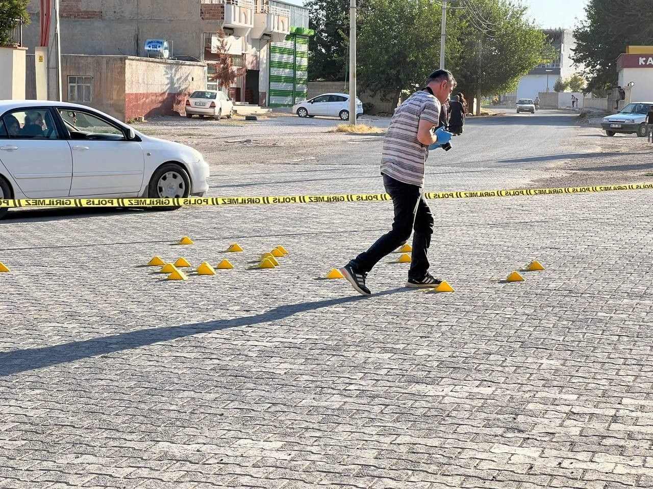 Yasak aşk yaşadığı adamı tüfekle öldürdü! Cesedin başında polisin gelmesini bekledi 4