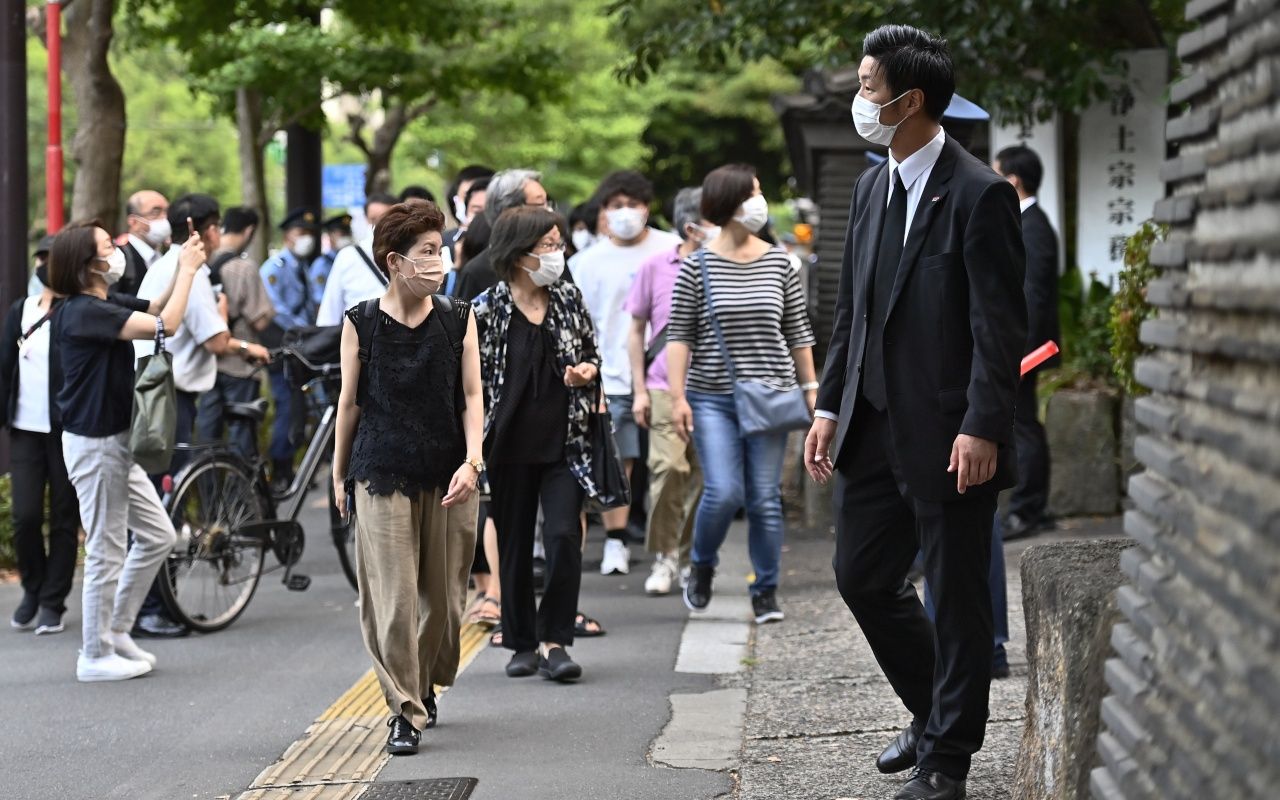 Suikasta uğrayan eski Japonya Başbakanı Abe Şinzo için cenaze töreni yapıldı 5