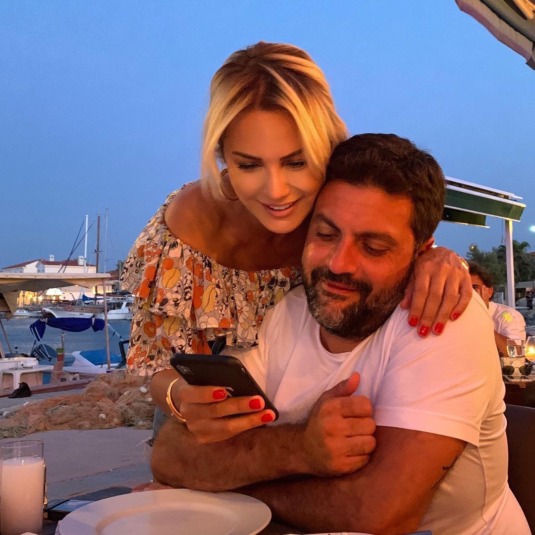 Ece Erken cinayete kurban giden eşi Şafak Mahmutyazıcıoğlu'nun yeni yaşını kutladı 12