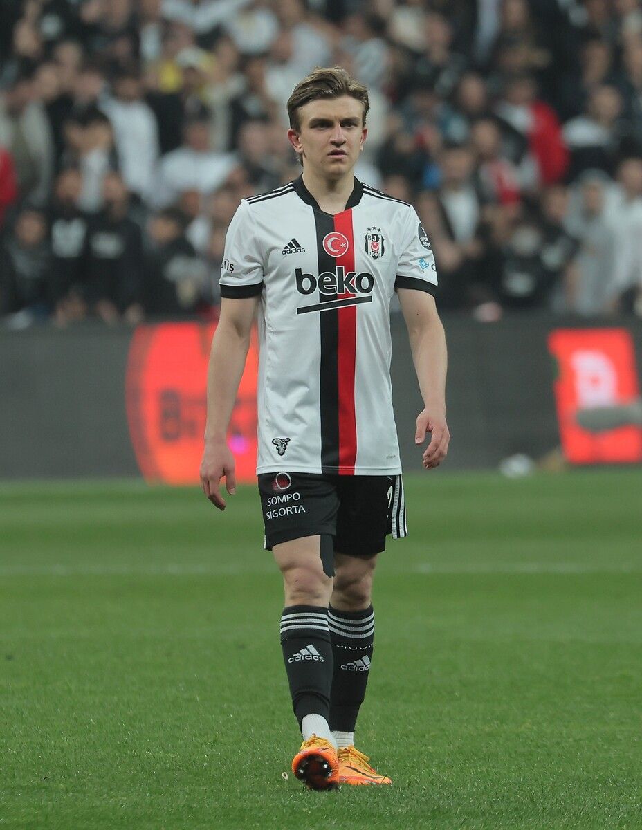 Beşiktaş'tan umutlu olduğunu söyleyen Ceyhun Kazancı transferlerle ilgili konuştu 11