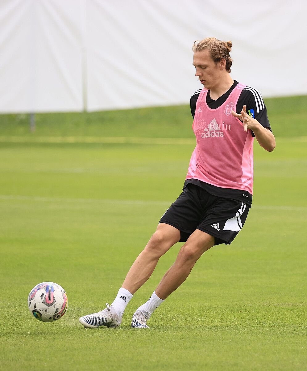 Beşiktaş'tan umutlu olduğunu söyleyen Ceyhun Kazancı transferlerle ilgili konuştu 14