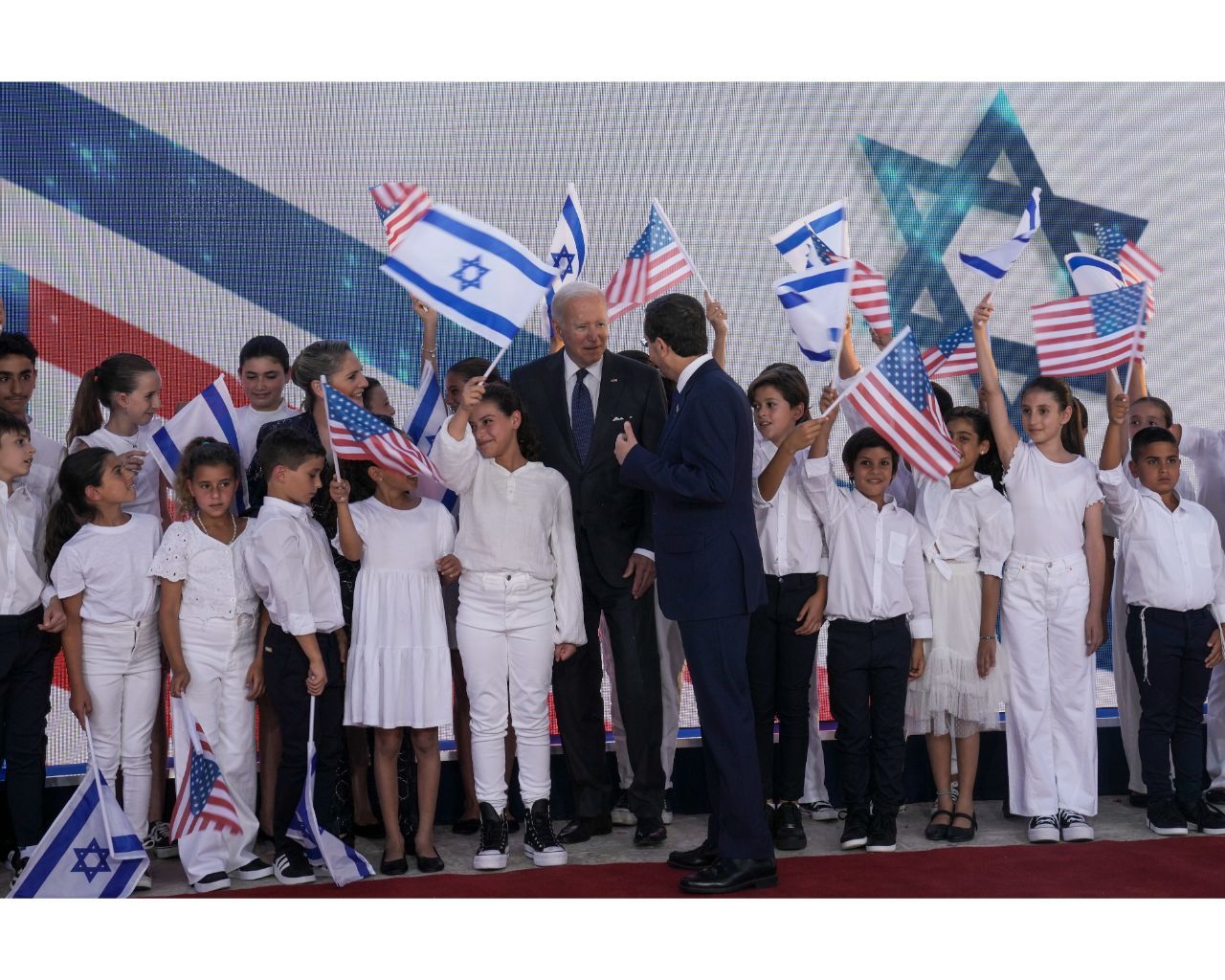 Biden, Orta Doğu ziyaretinin ilk durağı olan İsrail'de C.Başkanı Herzog ile bir araya geldi 4
