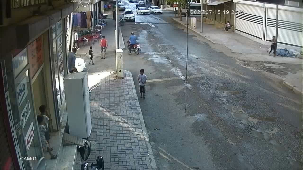 Otomobille seyir halindeyken silahlı saldırıya uğradı 1