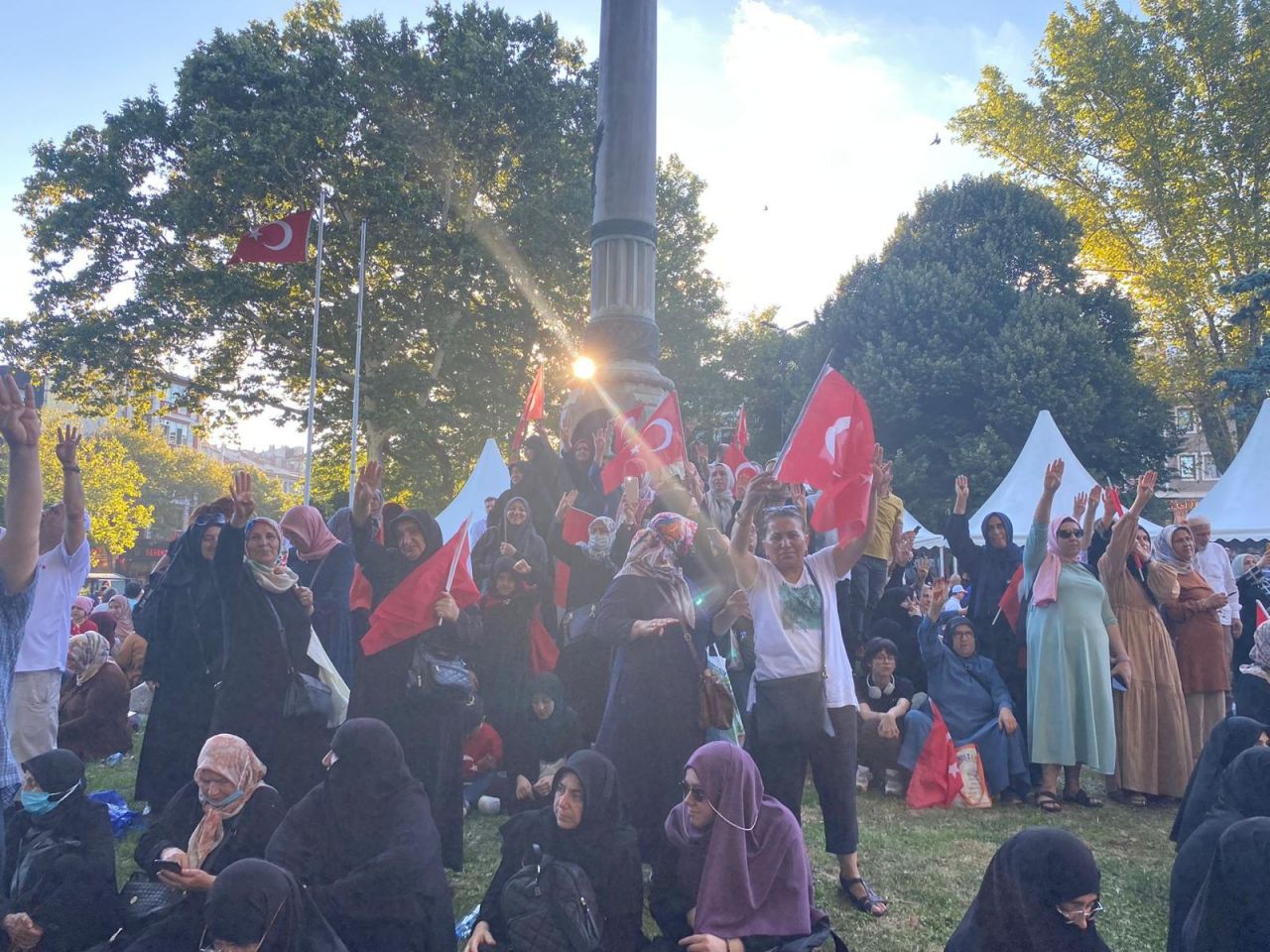 Superhaber Saraçhane'deki 15 Temmuz mitingine gitti: 'Tayyip dedeyi gördün mü oğlum!' 4