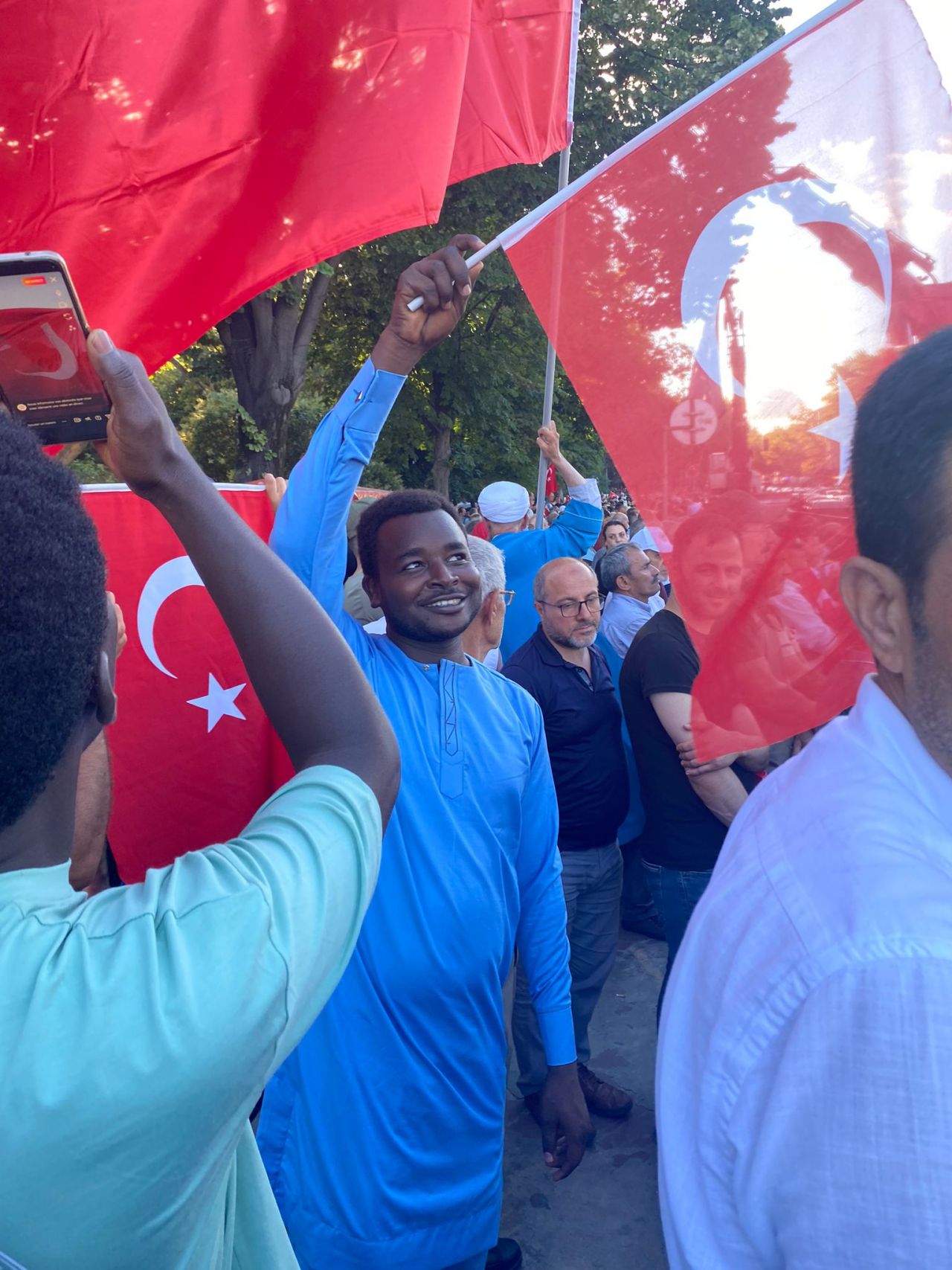 Superhaber Saraçhane'deki 15 Temmuz mitingine gitti: 'Tayyip dedeyi gördün mü oğlum!' 22