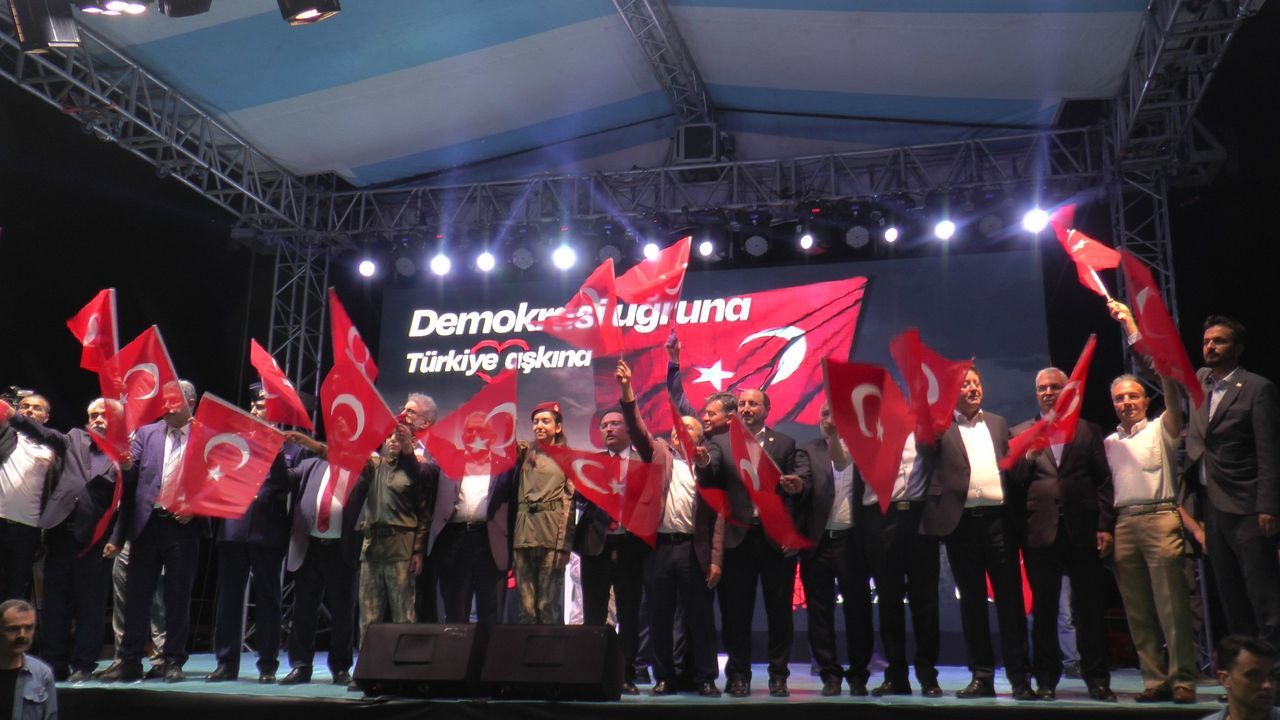 Dünyanın en büyük Türk Bayrağı 15 Temmuz’da yeniden açıldı 4