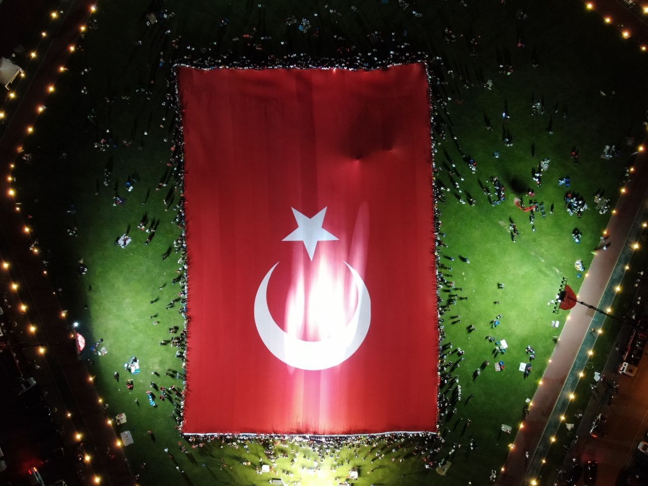 Dünyanın en büyük Türk Bayrağı 15 Temmuz’da yeniden açıldı 7