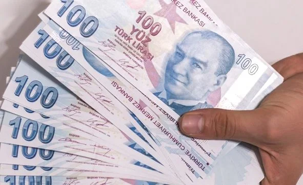Milyonlarca emekli merakla bekliyor... Zamlı maaşların ödeneceği tarihler belli oldu! 4
