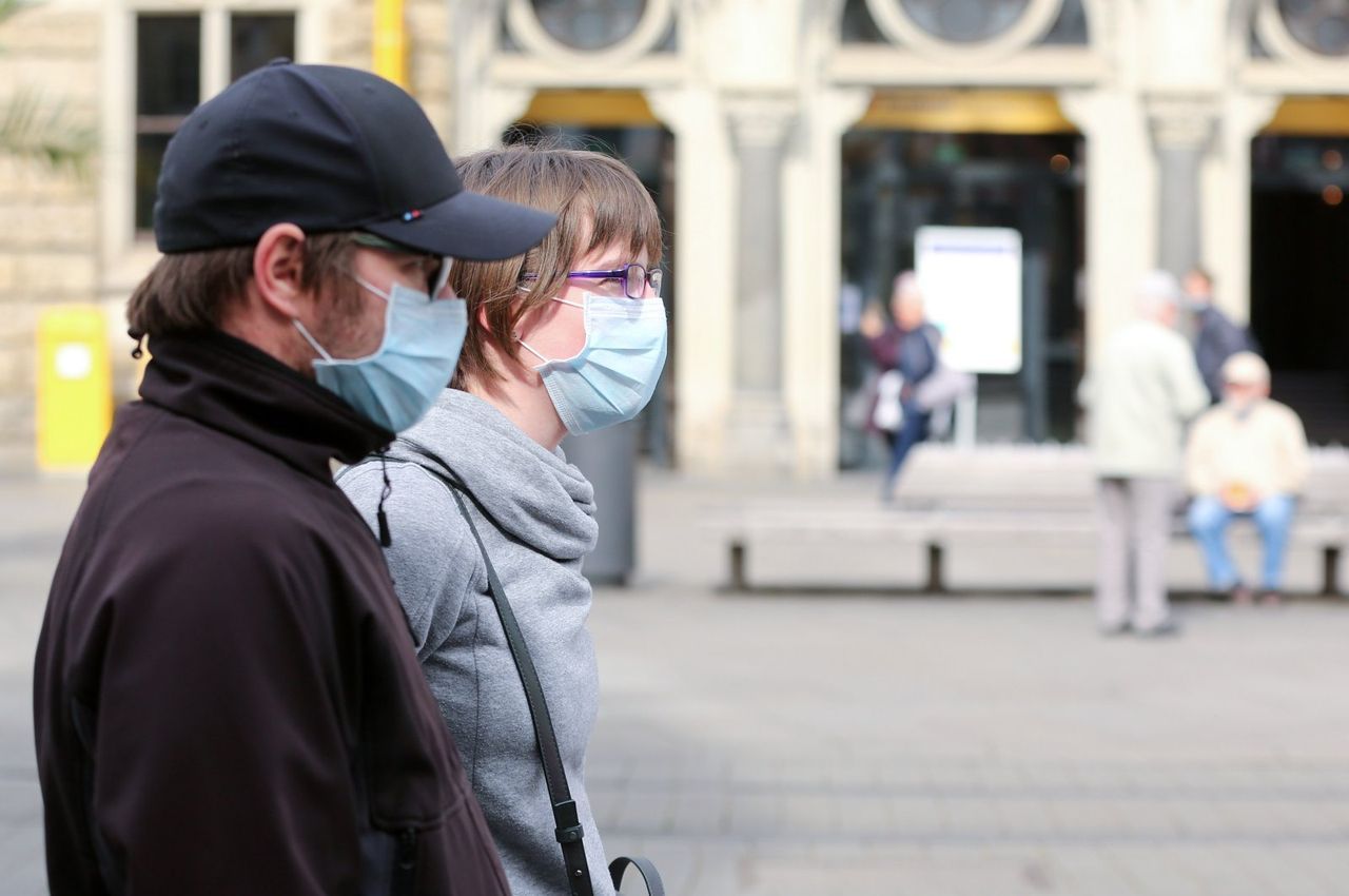Almanya'da Covid alarmı! Maske zorunluluğu geri geliyor 1
