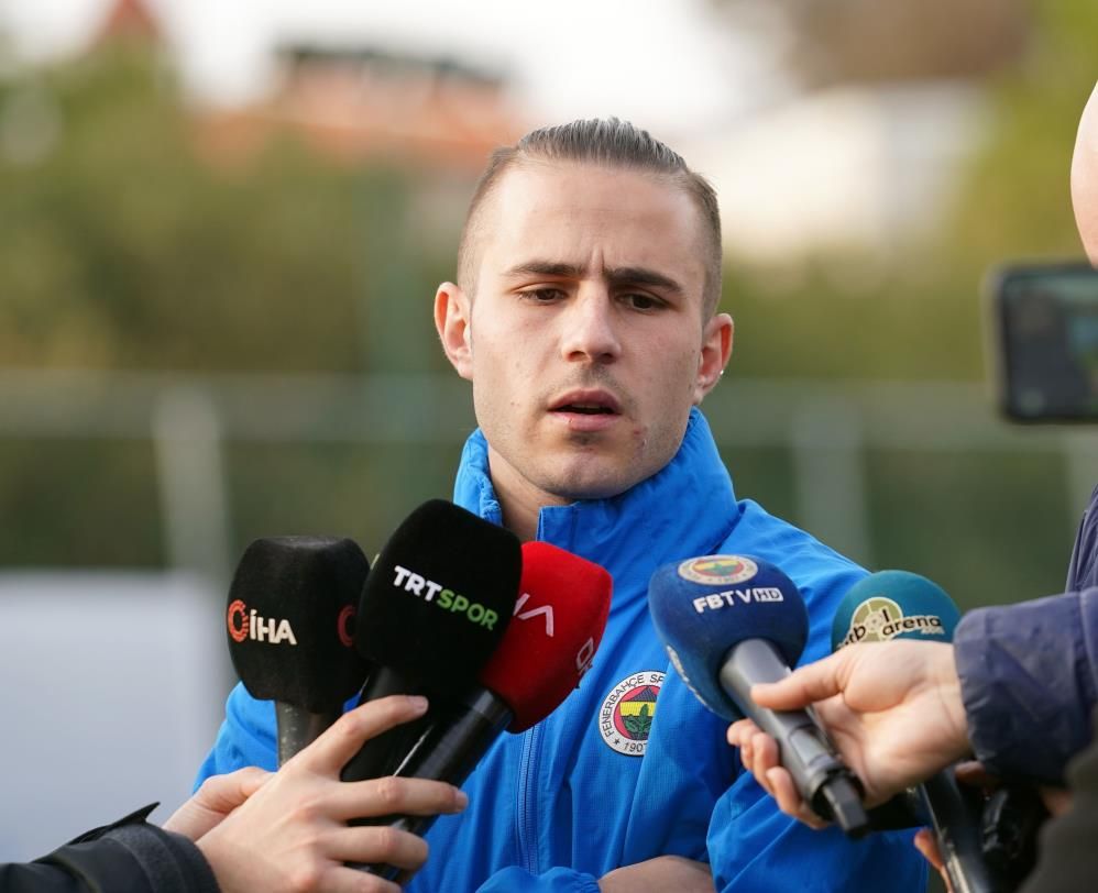Acun Ilıcalı, Fenerbahçeli futbolcu Pelkas'ı sahibi olduğu Hull City'ye transfer ediyor! 8