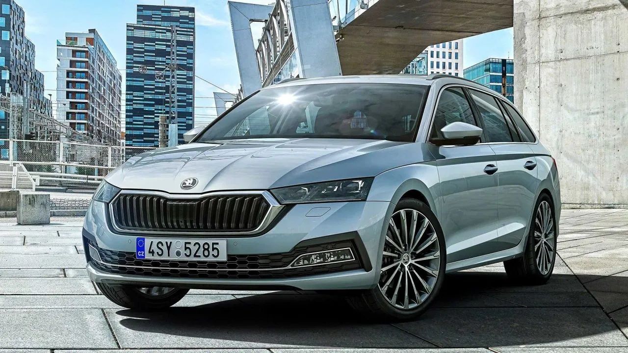 Skoda Bu Model İçin Servet İstiyor! Tüm Fiyatlar Alt Üst Oldu! 23