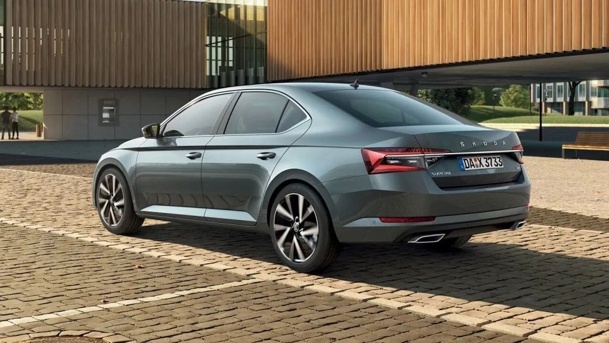 Skoda Bu Model İçin Servet İstiyor! Tüm Fiyatlar Alt Üst Oldu! 30