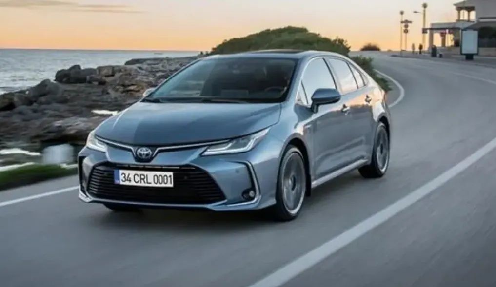 Toyota Corolla Temmuz Fiyatları Bambaşka! Corollo Fiyat Listesi Güncellendi 7