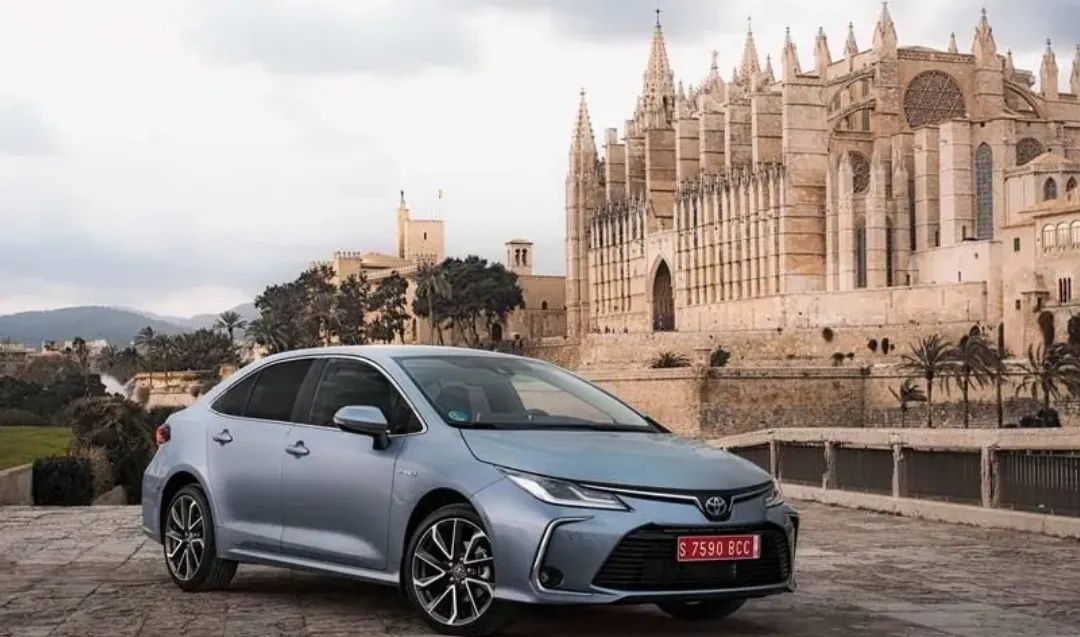Toyota Corolla Temmuz Fiyatları Bambaşka! Corollo Fiyat Listesi Güncellendi 10