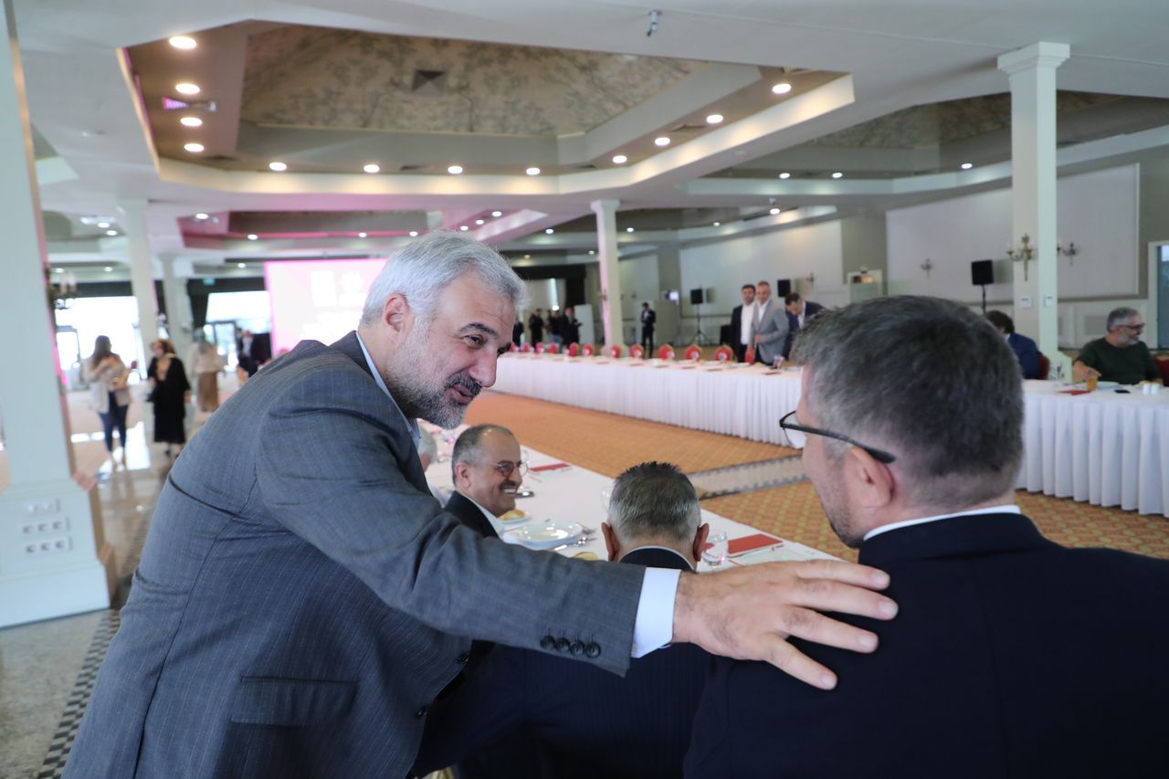 AK Parti, Yüz Yüze 100 Gün sloganı ile sahaya iniyor! İşte İstanbul planı 2