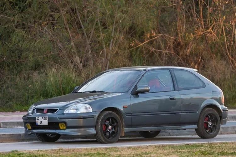 Bu Marka Otomobillerin Fiyatları 100 Bin Liranın Altında! Hyundai, Kia, Opel, Honda 9