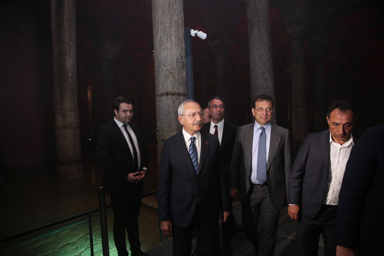 İBB'nin Yerebatan Sarnıcı restorasyonuna tepki yağdı: Bu utanç İstanbul'a yeter de artar 5