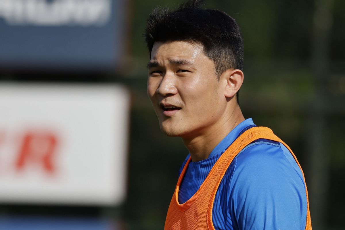 Fenerbahçe'den ayrılacak olan futbolcu Kim Min-jae, İtalyan Kulübü Napoli'ye gidiyor! 5