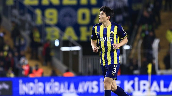 Fenerbahçe'den ayrılacak olan futbolcu Kim Min-jae, İtalyan Kulübü Napoli'ye gidiyor! 2