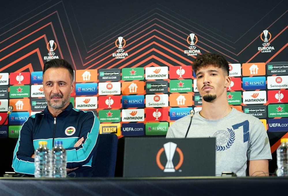 Fenerbahçe'nin milli kalecisi Altay Bayındır, Napoli'nin transfer listesine girdi 4