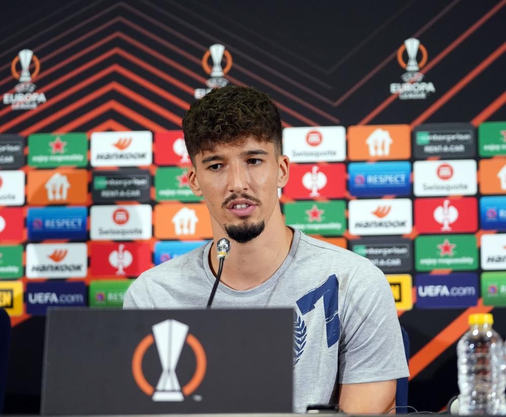 Fenerbahçe'nin milli kalecisi Altay Bayındır, Napoli'nin transfer listesine girdi 5