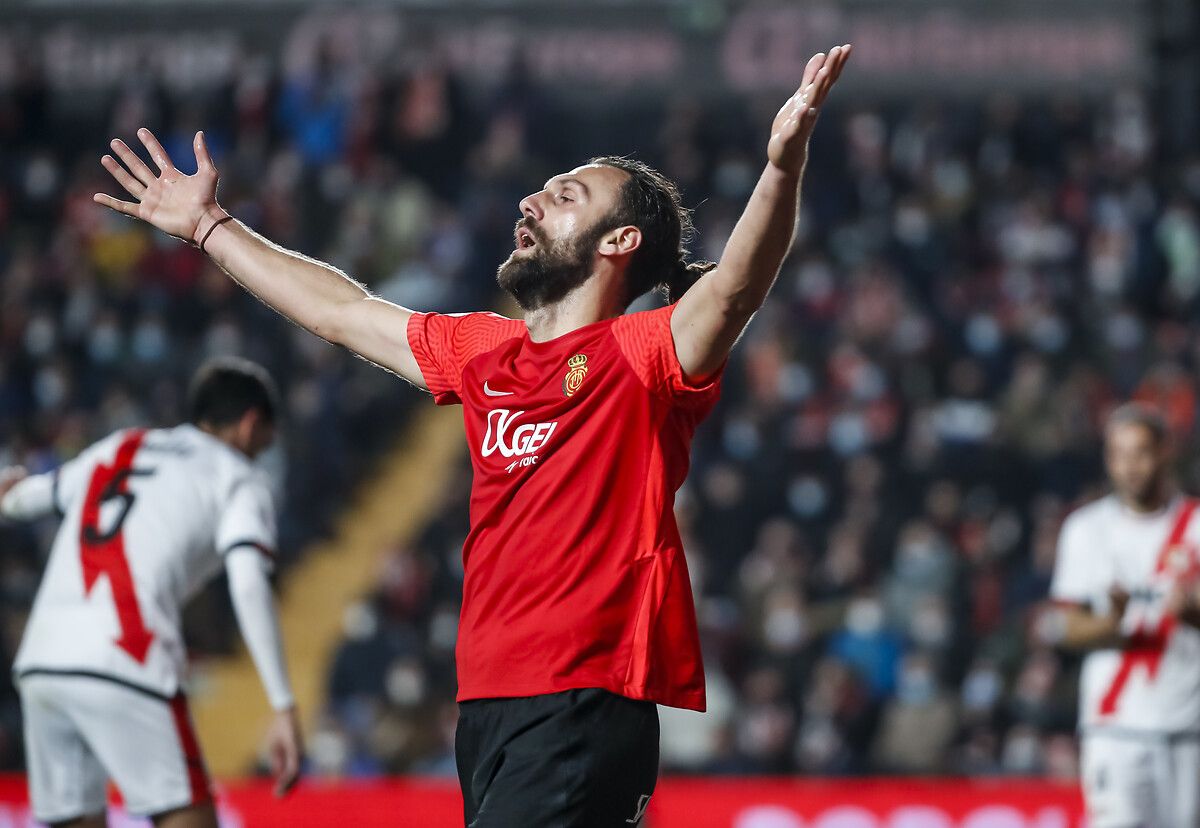 Fenerbahçe, Vedat Muriqi'in Lazio'dan Mallorca'ya transferinden yüzde 5 pay alacak 3