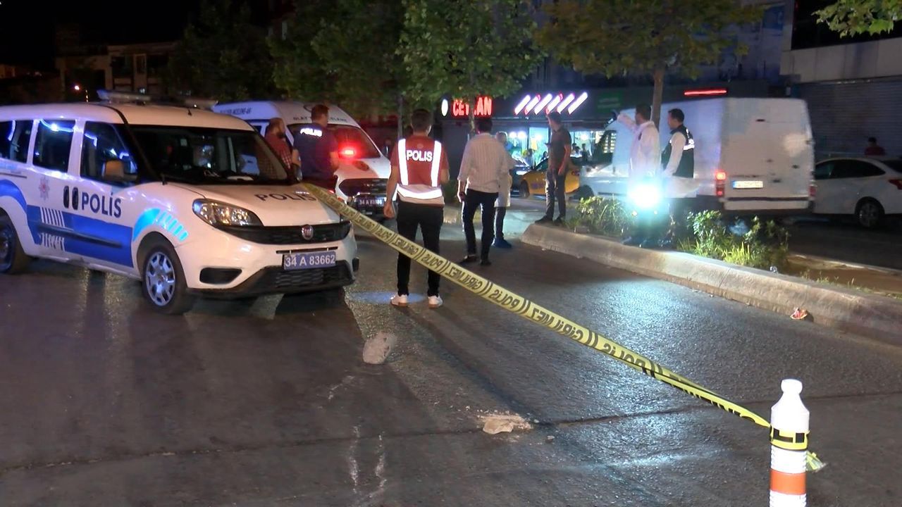 Esenyurt'ta bir kadın oturduğu sitenin önünde kurşunların hedefi oldu 4