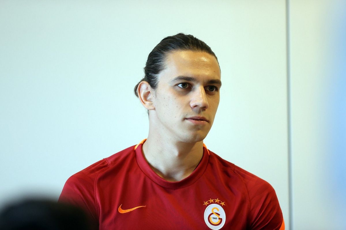 Okan Buruk'un düşünmediği Galatasaraylı futbolcu Süper Lig ekibine gidiyor 5