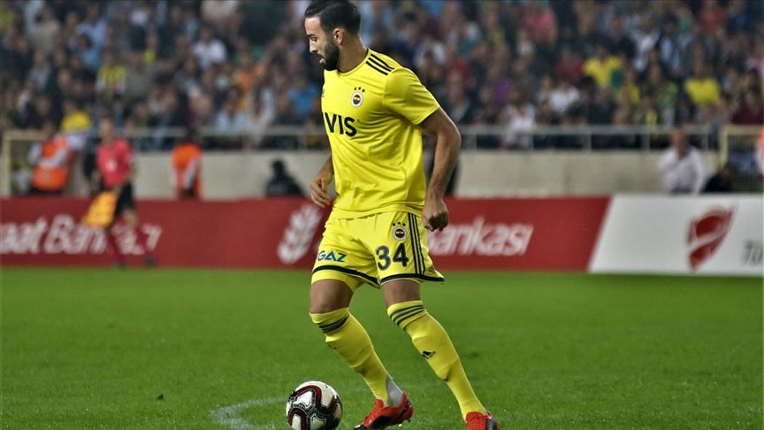Eski Fenerbahçeli Adil Rami'den Teknik Direktör Ersun Yanal'a olay sözler 2