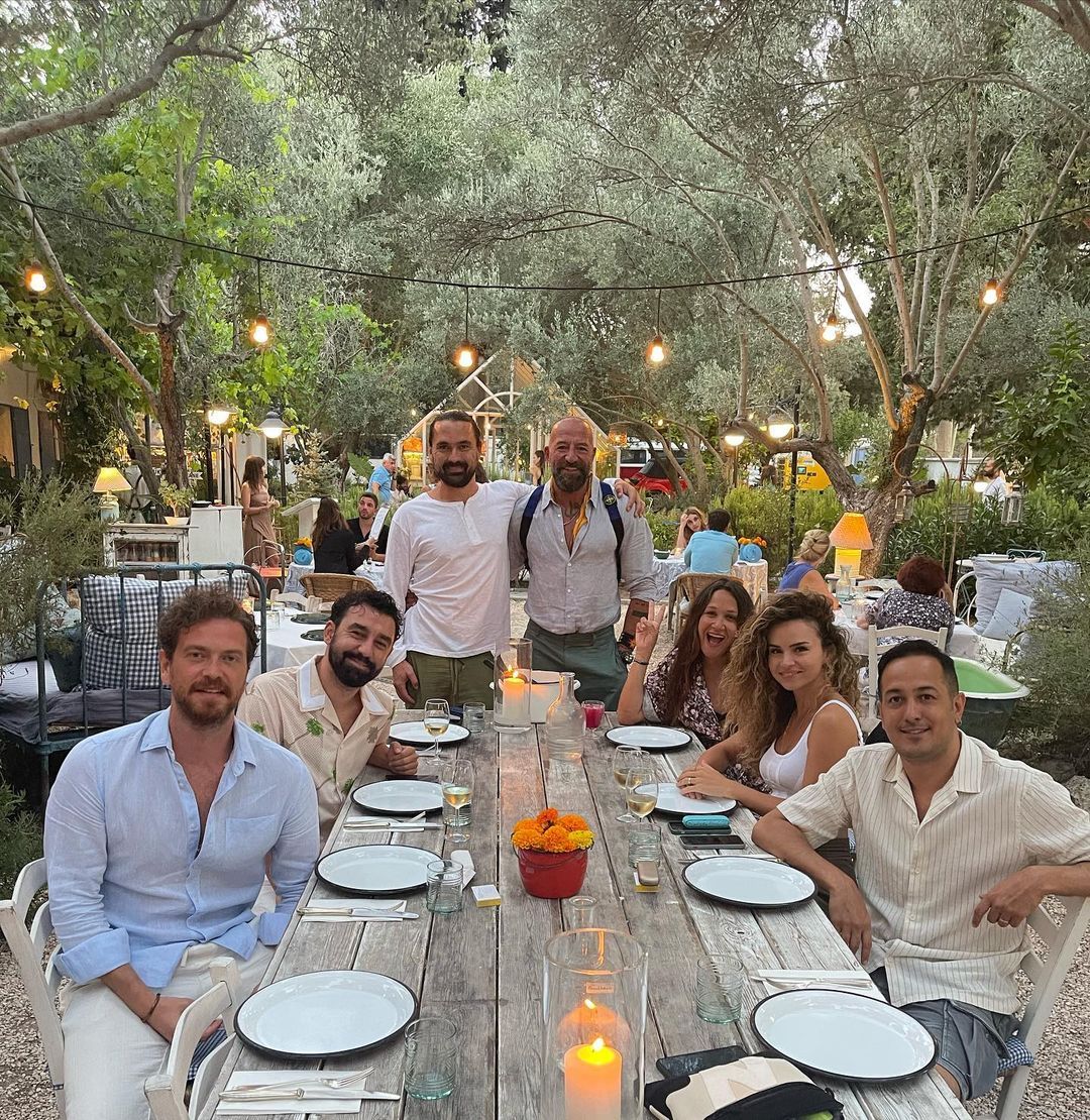 Doğum için gün sayan Gupse Özay'dan karnı burnunda yeni pozlar... Hamilelik karelerine beğeni yağdı 10