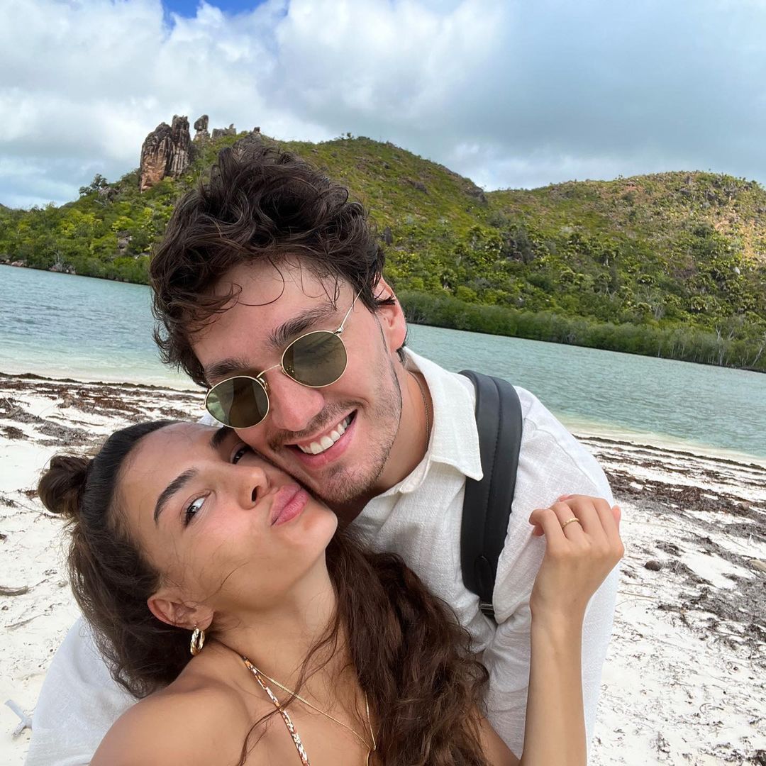 Ebru Şahin ile Cedi Osman'ın balayı tatili devam ediyor... Soluğu Seyşeller'de aldılar 6