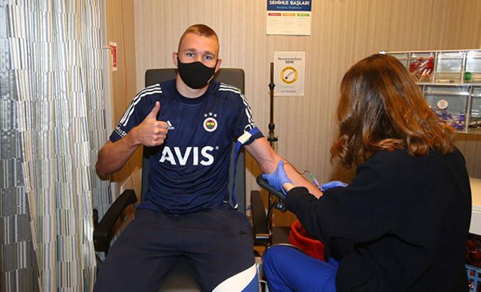Fenerbahçeli futbolcu Attila Szalai, İtalyan kulüplerinin gözdesi durumunda 7
