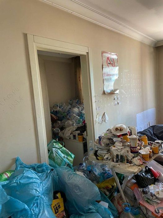 Çöp evde mahsur tutulan Cem Muhammed'in anne babasıyla ilgili şok detay: Akıl hastanesinde tanışmışlar... 27