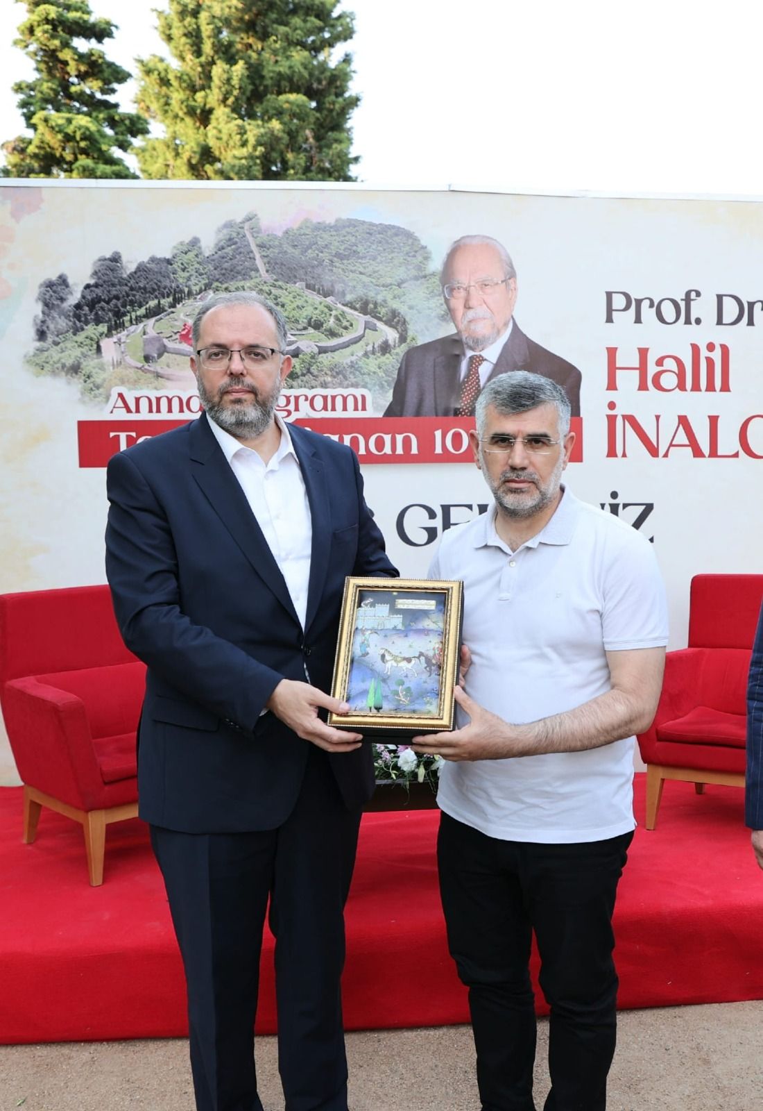 Halil İnalcık, “İstanbul’un Kapısı” dediği Aydos Kalesi’nde Anıldı 2