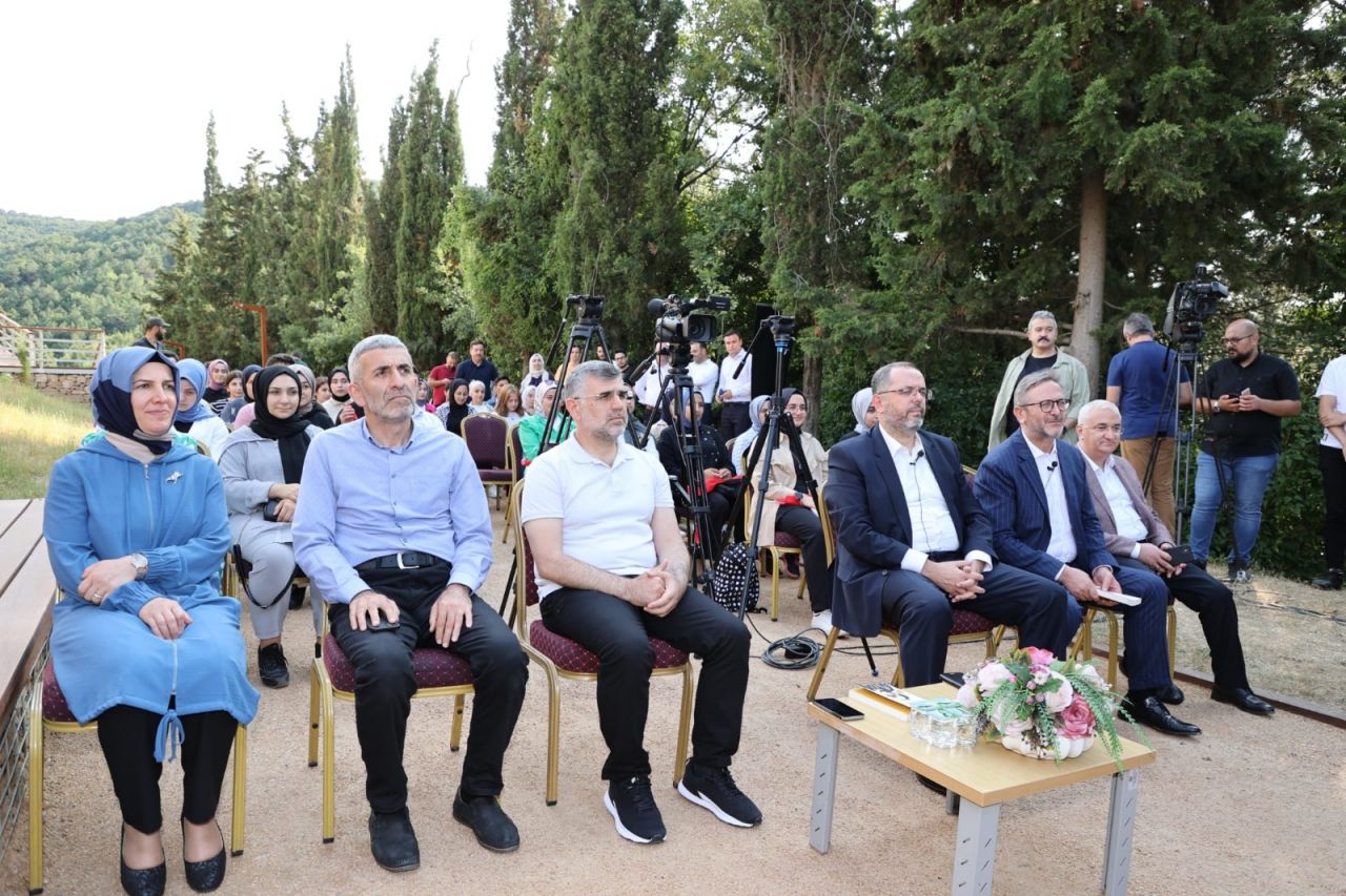 Halil İnalcık, “İstanbul’un Kapısı” dediği Aydos Kalesi’nde Anıldı 6