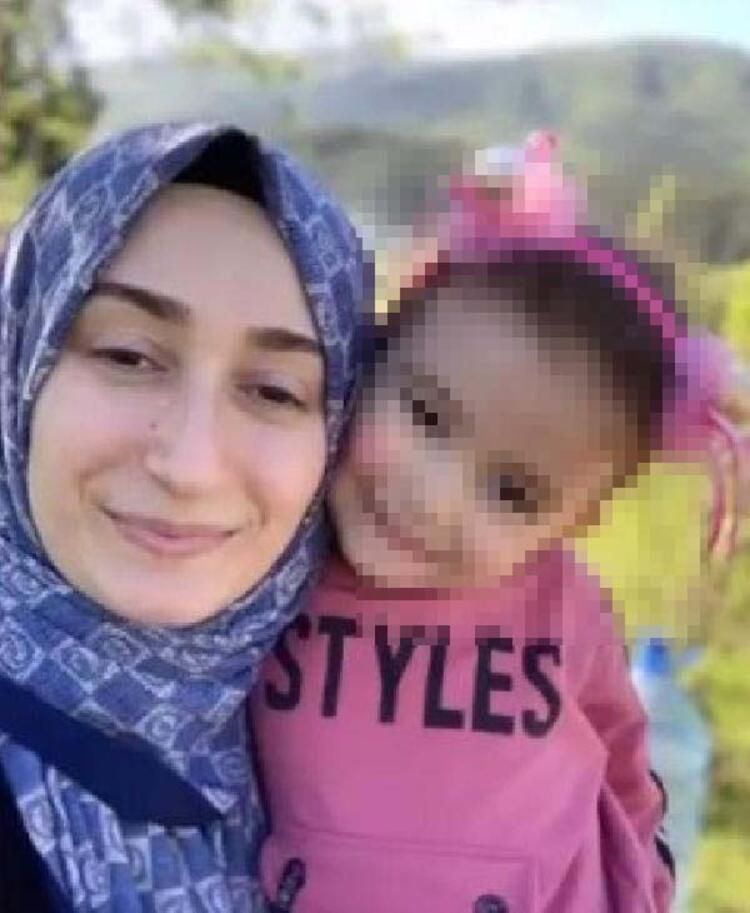 Kazadan 2 dakika önce video paylaşmışlardı... Bolu'daki feci kazada anne ve babasından sonra minik Ahsen'den de acı haber! 3