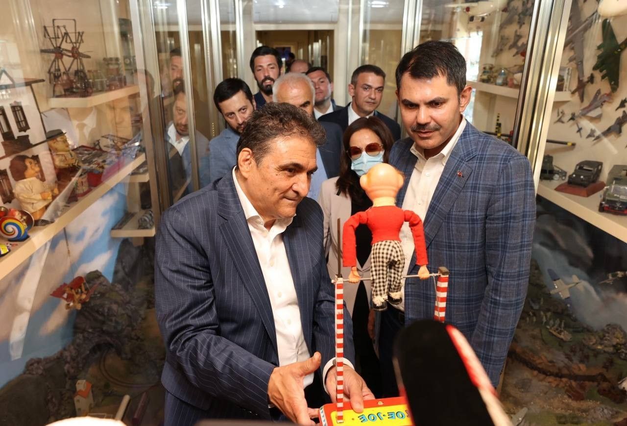 Bakan Murat Kurum, çam ağacından yapılan aracı kullandı 3