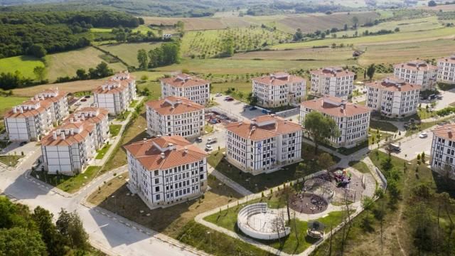 TOKİ sosyal konut ve arsa müjdesi: Yüzde 10 peşinat, 15 yıl vade imkanı! Detayları Cumhurbaşkanı Erdoğan açıklayacak... 8