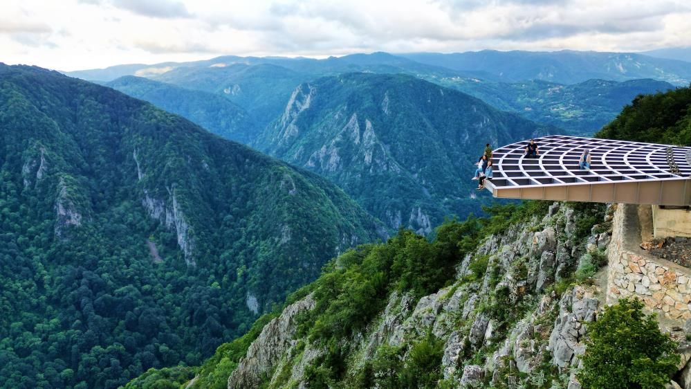 Adrenalin tutkusunu iliklerinize kadar hissedeceğiniz bu yeri keşfetmelisiniz 1