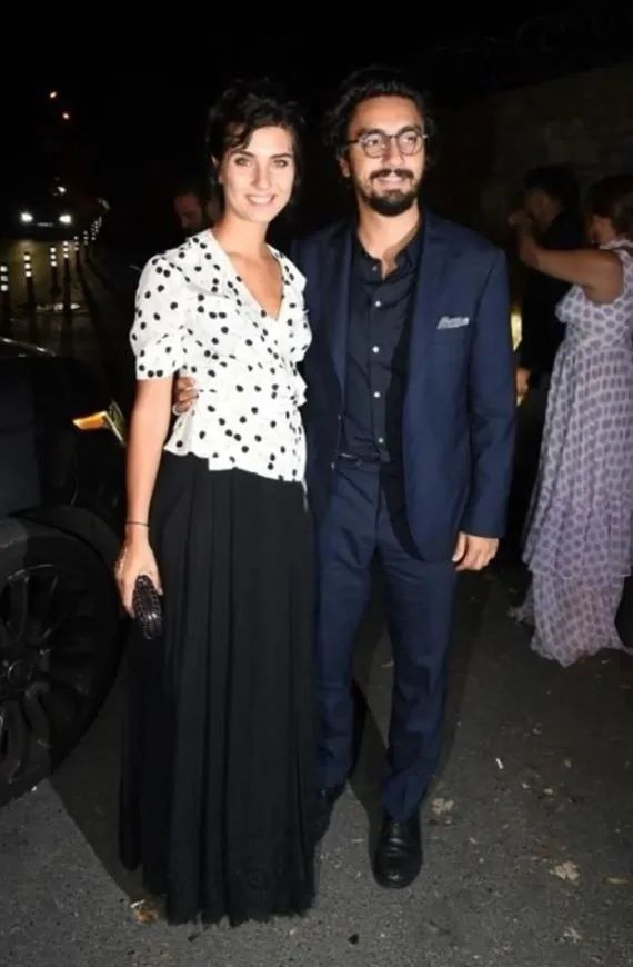 Tuba Büyüküstün'ün eski eşini görenler inanamadı! Aynı dizide oynamışlar! 3