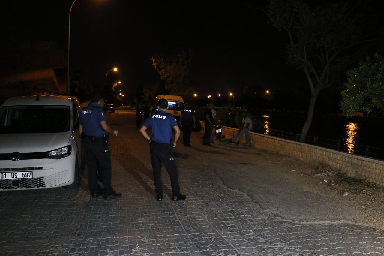 Sulama kanalının kenarında otururken kurşun yağdırdılar 3