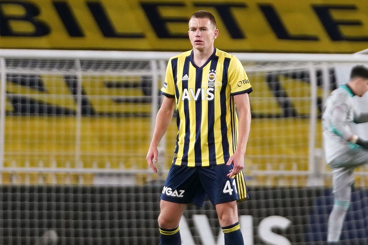 Fenerbahçe'de Attila Szalai'nin en az 15 milyon Euro'luk bir bonservisle satılması yüksek ihtimal 7