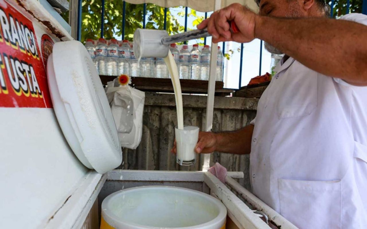 Adanalılar, kavurucu sıcaklıkla bu içeceği içerek baş ediyor! Tadına varan vazgeçemiyor! 9