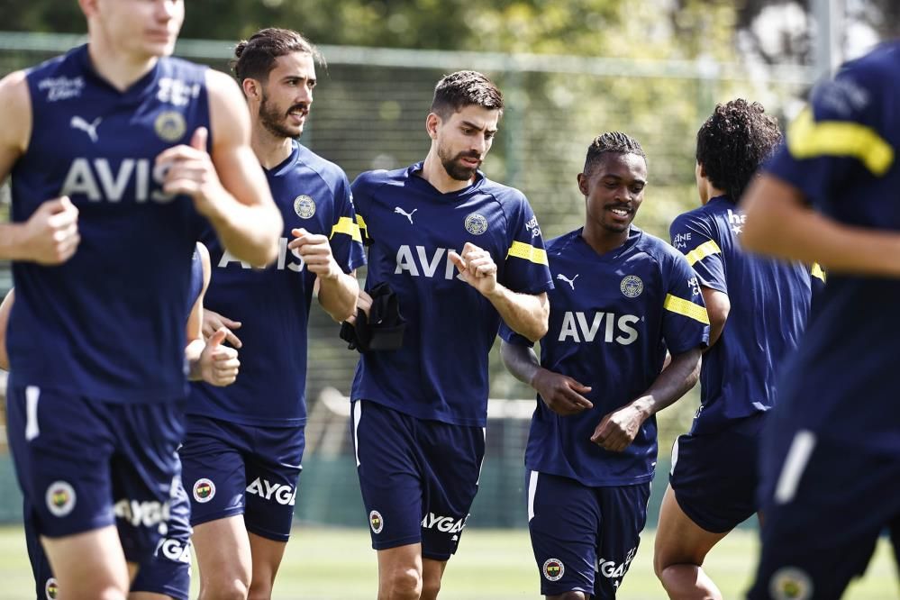 Kafaları karıştıran olay iddia: Fenerbahçe'nin yeni transferi Gustavo Henrique geri dönebilir 7